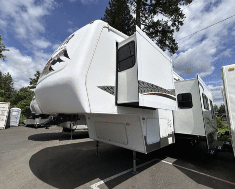 2006 Keystone Raptor RP3612 Double Slide Toy Hauler Fifth Wheel